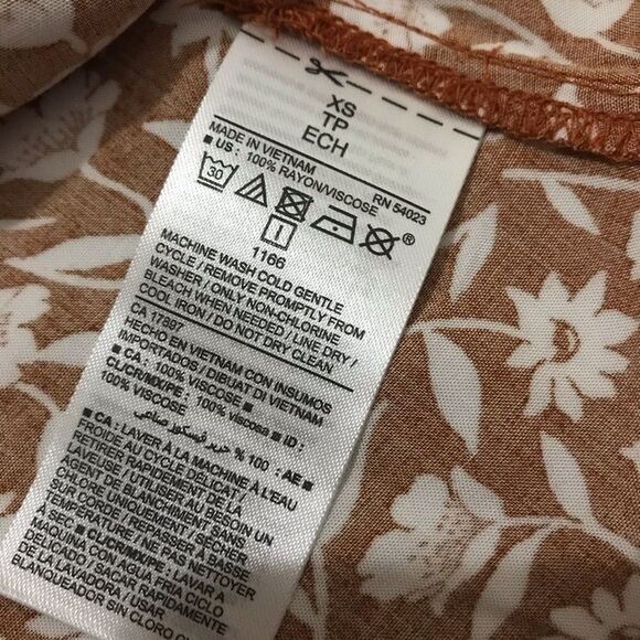 Old Navy Longsleeves Yellow Floral Top for Women XS - Picture 5 of 13